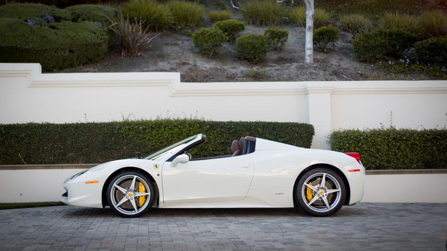  Ferrari 458 Spider 2012 года  (NA) (фото 8 из 27)